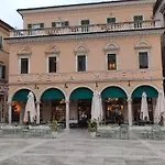 Ascoli Charme 3bdr Residenza Baronessa *
